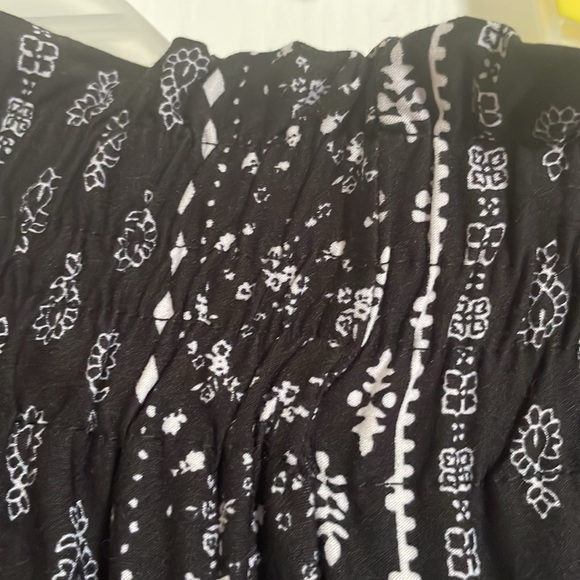 Ultra Flirt Black and White Cropped Wide Leg Lounge Pants - Picture 2 of 4